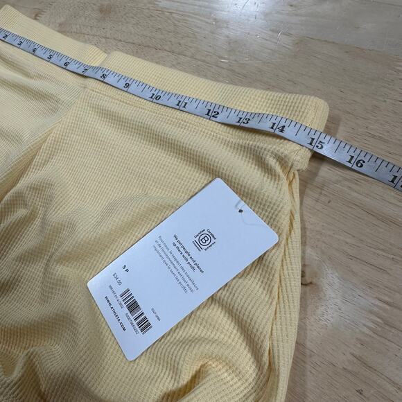 Athleta Wind Down Sleep Shorts Waffle Knit Yellow Women's Size Small NWT - Picture 10 of 12